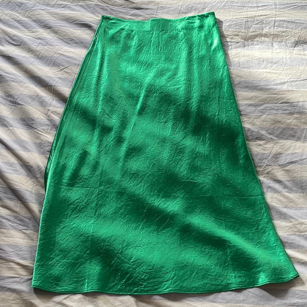 Aritzia Babaton Green Slip Satin Midi Skirt
